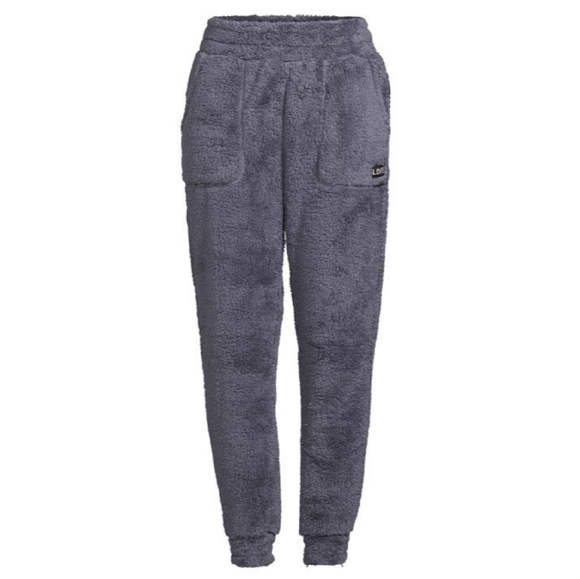 Fuzzy pants! - Picture 12 of 12